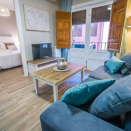 Ibericabeds Plaza Nueva Suite 21 กรานาดา ภายนอก รูปภาพ